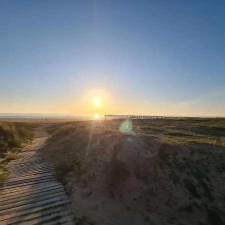 Lägenhet Avec Balcon Et Parking Pres De La - St-jean-de-monts - Fr-1-224c-284 Saint-Jean-de-Monts