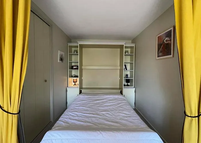 Avec Balcon Et Parking Pres De La - St-jean-de-monts - Fr-1-224c-284 * Saint-Jean-de-Monts