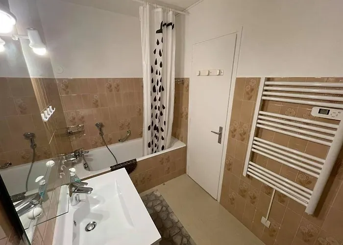 Avec Balcon Et Parking Pres De La - St-jean-de-monts - Fr-1-224c-284 Lägenhet *