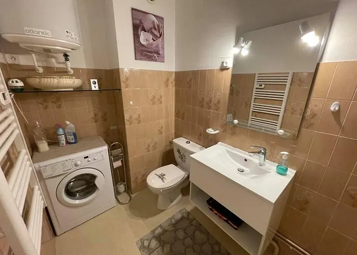 Avec Balcon Et Parking Pres De La - St-jean-de-monts - Fr-1-224c-284